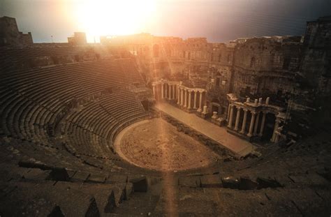 amphitheatre synonym|AMPHITHEATER Synonyms: 17 Similar Words .